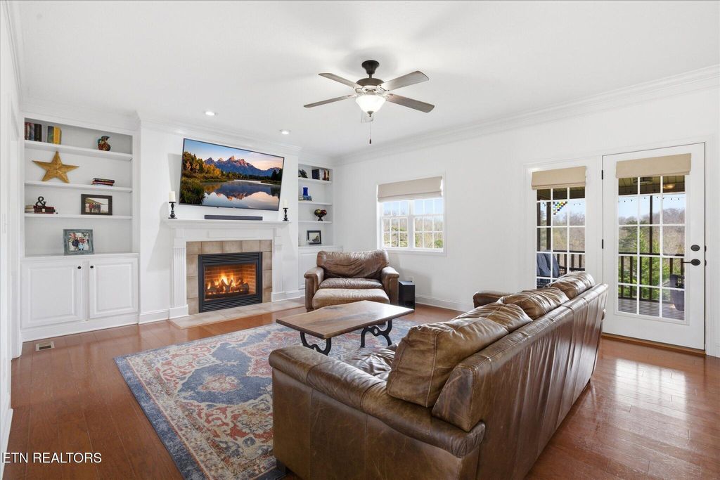 Photo of 8447 Shoregate Lane, Knoxville, TN 37938 (MLS # 1333914)