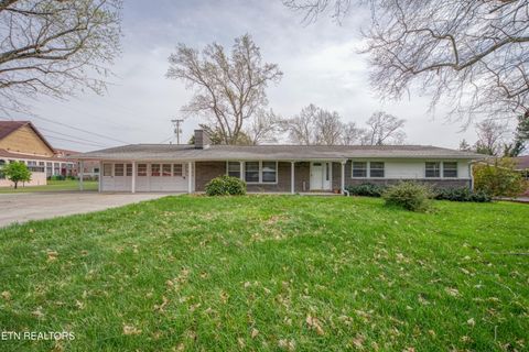 Photo of 7624 NW Bennington Drive, Knoxville, TN 37909 (MLS # 1333359)