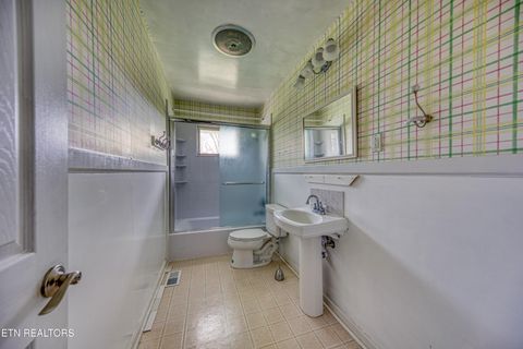 Tiny photo for 7624 NW Bennington Drive, Knoxville, TN 37909 (MLS # 1333359)