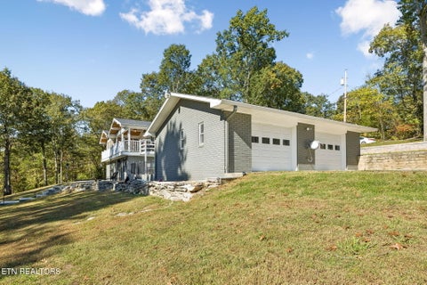 Tiny photo for 496 Shawnee Drive, Jacksboro, TN 37757 (MLS # 1359818)