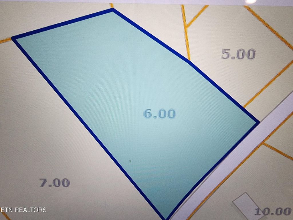 Photo of 261 Harding Rd, Harriman, TN 37748 (MLS # 1328515)