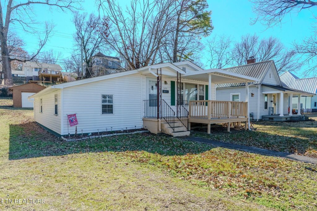 Photo of 320 Oglewood Ave, Knoxville, TN 37917 (MLS # 1329898)