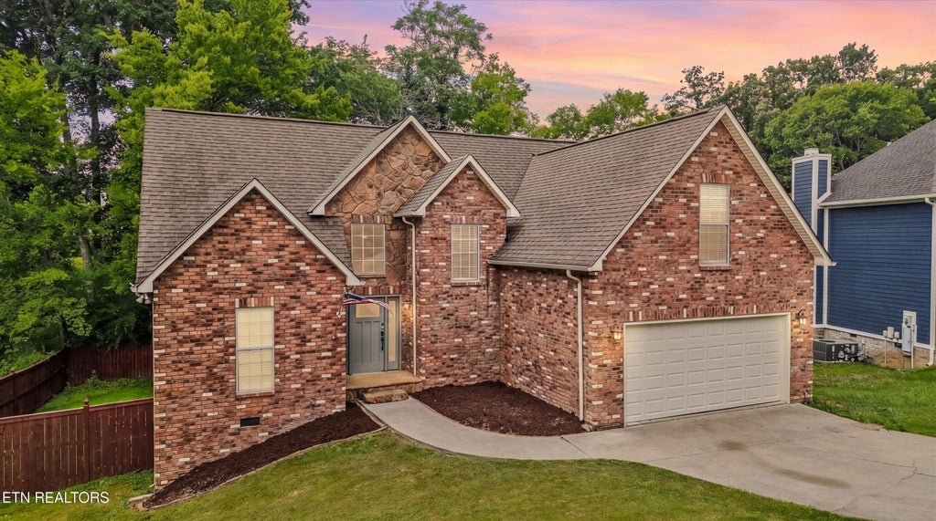 Photo of 2145 Willow Creek Lane, Knoxville, TN 37909 (MLS # 1345411)