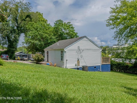 Tiny photo for 2417 Fillmore Ave, Knoxville, TN 37921 (MLS # 1344051)
