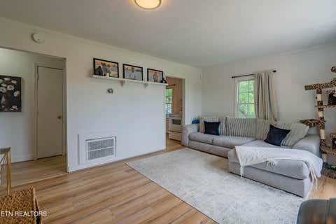 Tiny photo for 2417 Fillmore Ave, Knoxville, TN 37921 (MLS # 1344051)