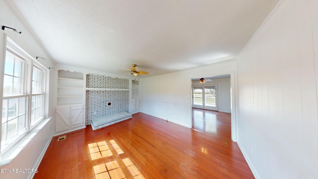 Photo of 191 Bradley St, Evensville, TN 37332 (MLS # 1317396)