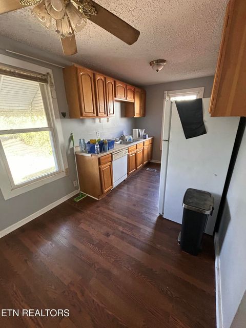 Tiny photo for 101 Mcdaniel Ave, Knoxville, TN 37920 (MLS # 1325590)