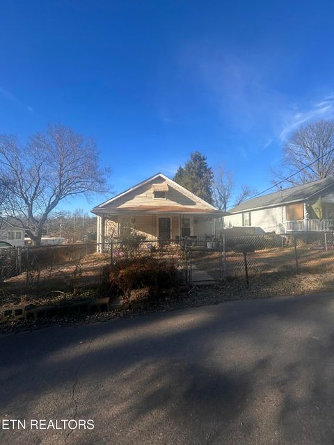 Photo of 101 Mcdaniel Ave, Knoxville, TN 37920 (MLS # 1325590)