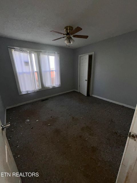 Tiny photo for 101 Mcdaniel Ave, Knoxville, TN 37920 (MLS # 1325590)