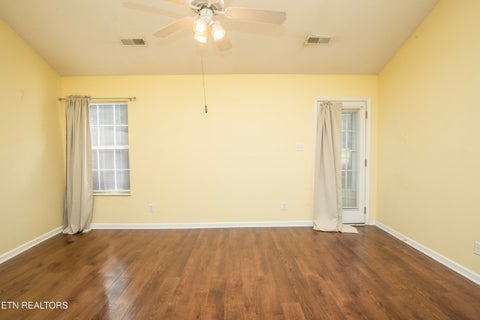 Tiny photo for 4022 Darwin Way, Knoxville, TN 37918 (MLS # 1358069)