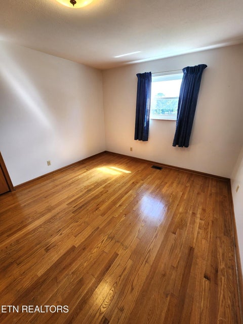 Tiny photo for 2102 Sentell Circle, Maryville, TN 37803 (MLS # 1357538)