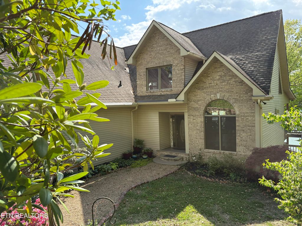 Photo of 1420 Lakeview Drive Dr, Sharps Chapel, TN 37866 (MLS # 1324107)