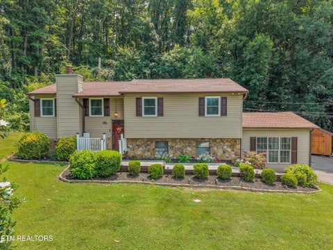 Tiny photo for 3453 Russellwood Drive, Rockford, TN 37853 (MLS # 1349763)