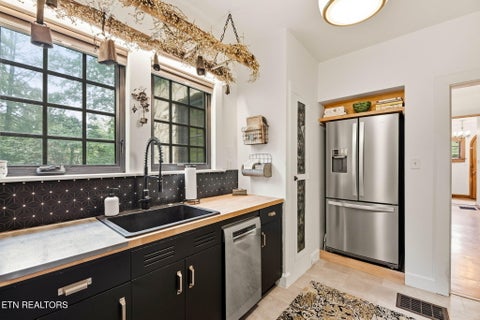 Tiny photo for 5125 Green Valley Drive, Knoxville, TN 37914 (MLS # 1354957)