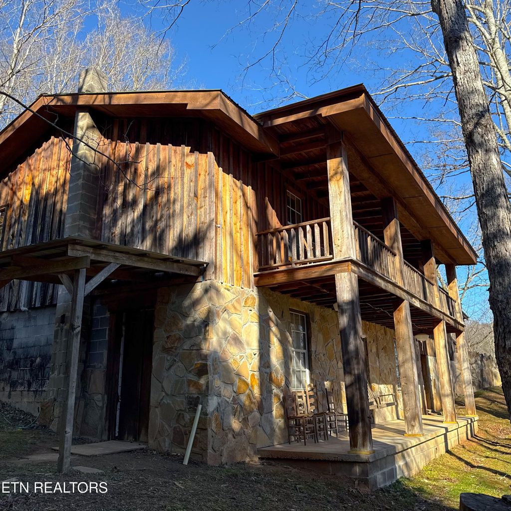 Photo of 137 County Road 468, Englewood, TN 37329 (MLS # 1324909)