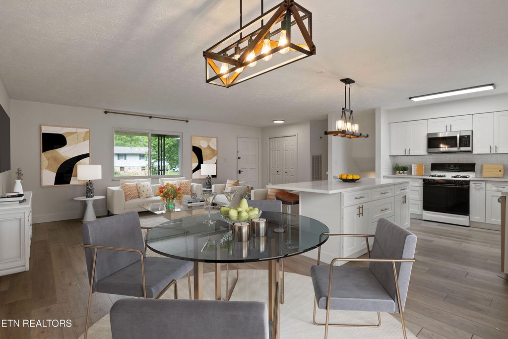 Photo of 521 Overland Tr, Knoxville, TN 37919 (MLS # 1349297)