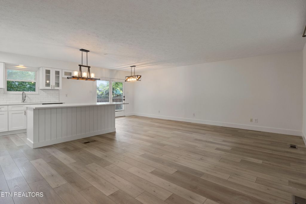 Photo of 521 Overland Tr, Knoxville, TN 37919 (MLS # 1349297)