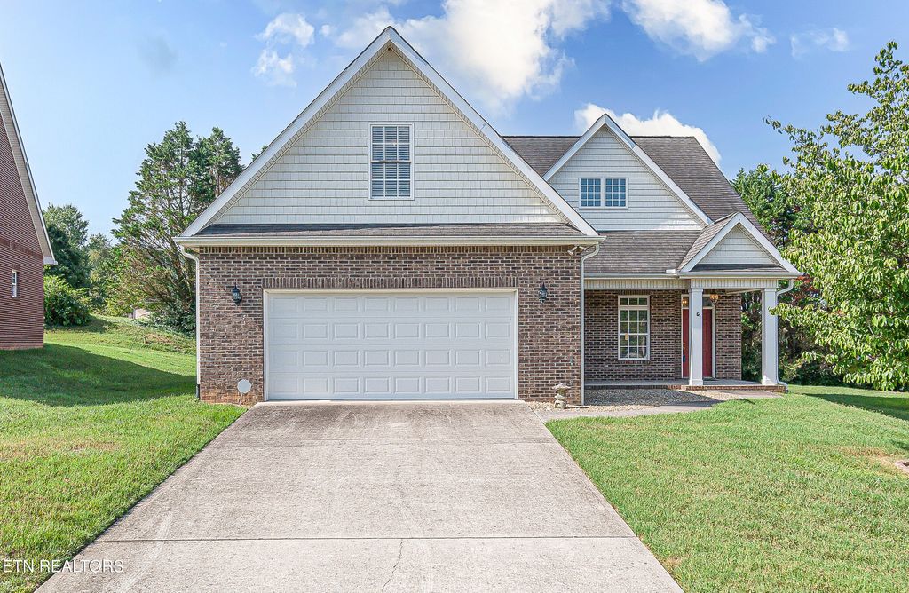 Photo of 126 Waterston Way, Clinton, TN 37716 (MLS # 1310878)