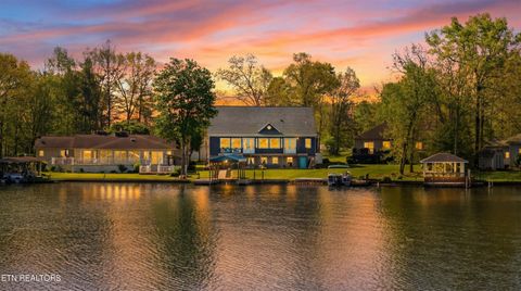 Photo of 1118 Hileah Drive, Crossville, TN 38572 (MLS # 1338637)