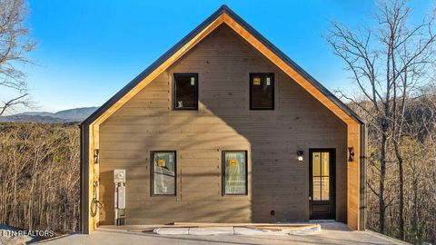 Photo of 1863 Bluff Ridge Rd, Sevierville, TN 37876 (MLS # 1324526)