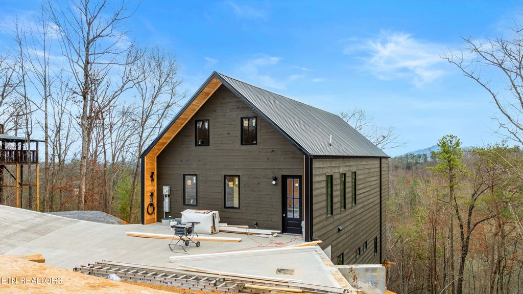 Photo of 1863 Bluff Ridge Rd, Sevierville, TN 37876 (MLS # 1324526)