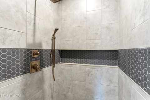 Tiny photo for 136 Wilderness Drive, Vonore, TN 37885 (MLS # 1336404)