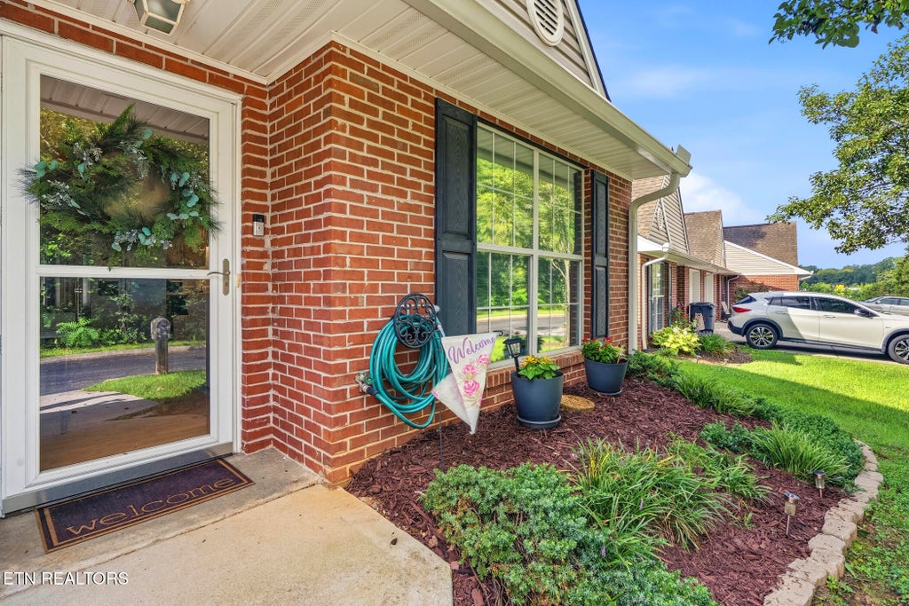Photo of 216 Dalton Place Way, Knoxville, TN 37912 (MLS # 1348962)