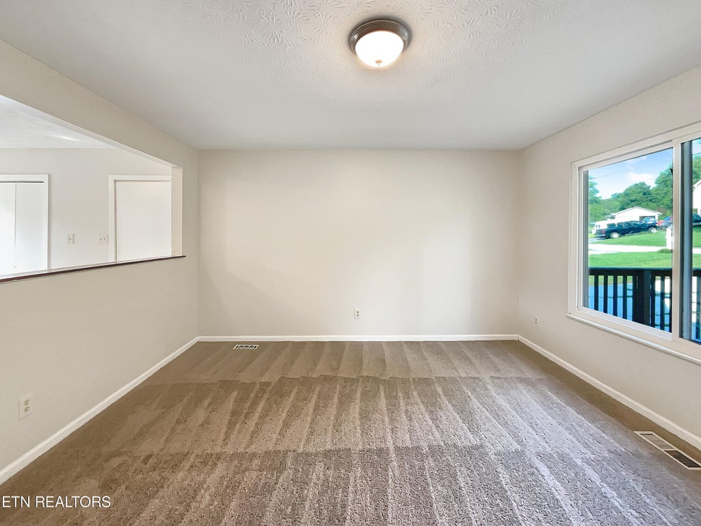 Photo of 6524 Bay Circle Drive, Knoxville, TN 37918 (MLS # 1271500)
