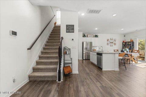 Tiny photo for 158 Harbour Pointe Lane, Oak Ridge, TN 37830 (MLS # 1353744)