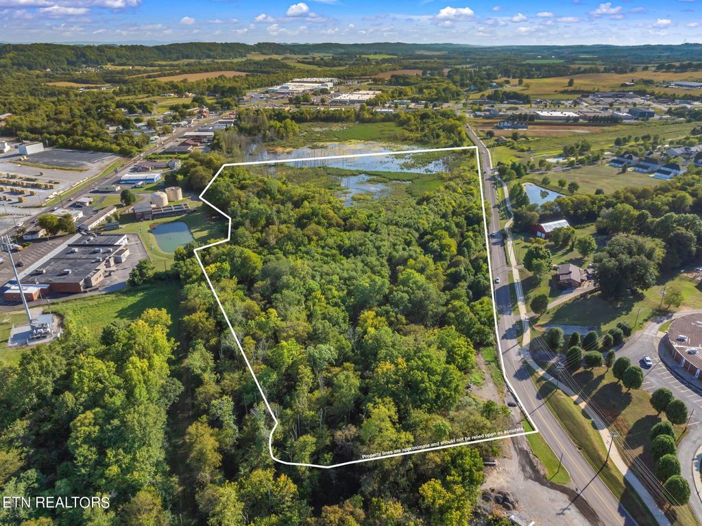 Photo of S High Street, Sweetwater, TN 37874 (MLS # 1278768)