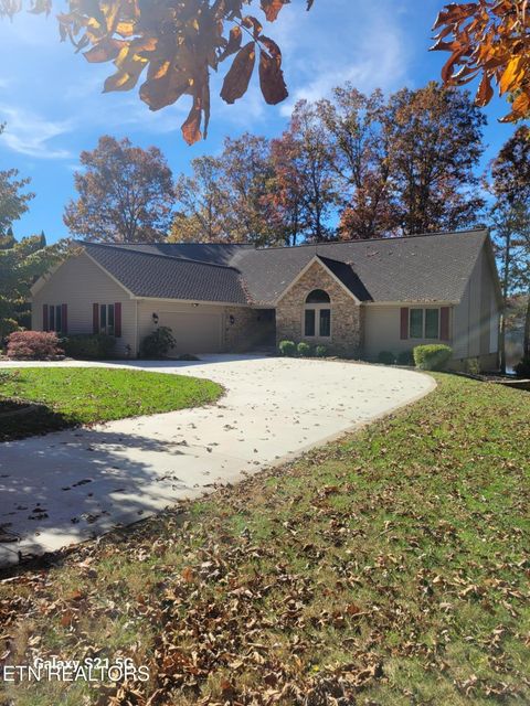 Photo of 148 Lakewood Drive, Crossville, TN 38558 (MLS # 1324158)