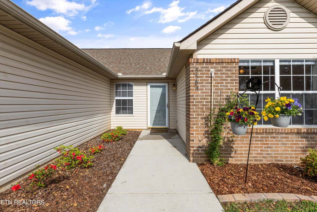 Photo of 5509 Flathead Way, Knoxville, TN 37924 (MLS # 1260368)