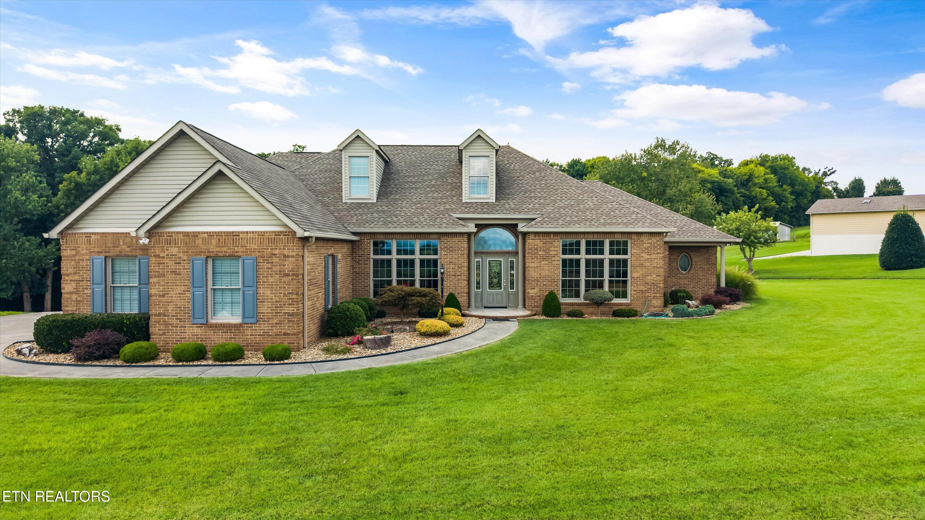 1045 Clendenen Rd