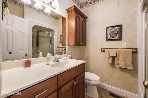 Tiny photo for 1045 Clendenen Rd, Maryville, TN 37801 (MLS # 1355035)