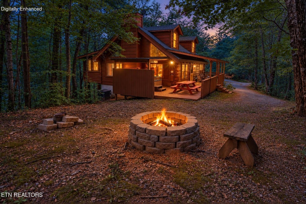 Photo of 1145 Ski View Lane, Sevierville, TN 37876 (MLS # 1356037)