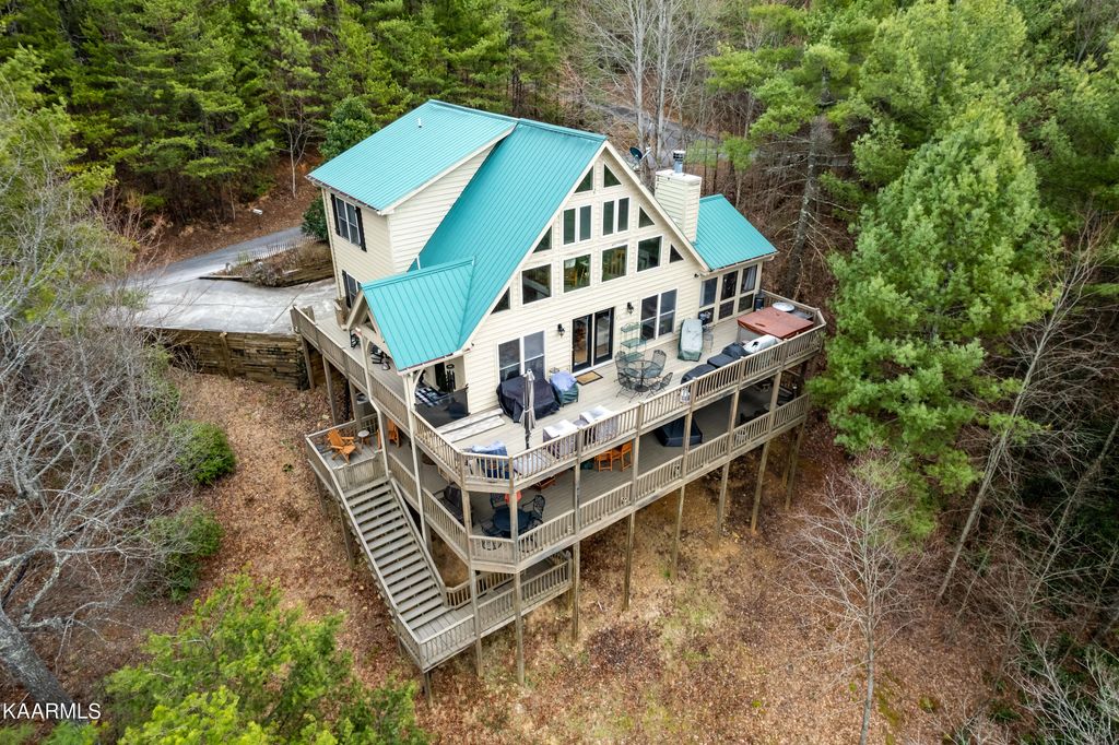 Photo of 843 Stonegate Way, Townsend, TN 37882 (MLS # 1216048)