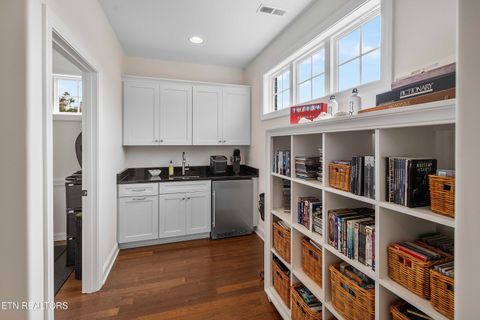 Tiny photo for 404 Boxwood Sq, Knoxville, TN 37919 (MLS # 1336362)