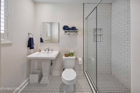 Tiny photo for 404 Boxwood Sq, Knoxville, TN 37919 (MLS # 1336362)