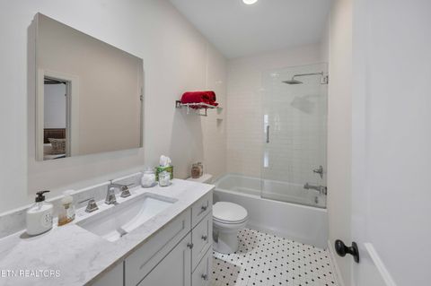 Tiny photo for 404 Boxwood Sq, Knoxville, TN 37919 (MLS # 1336362)