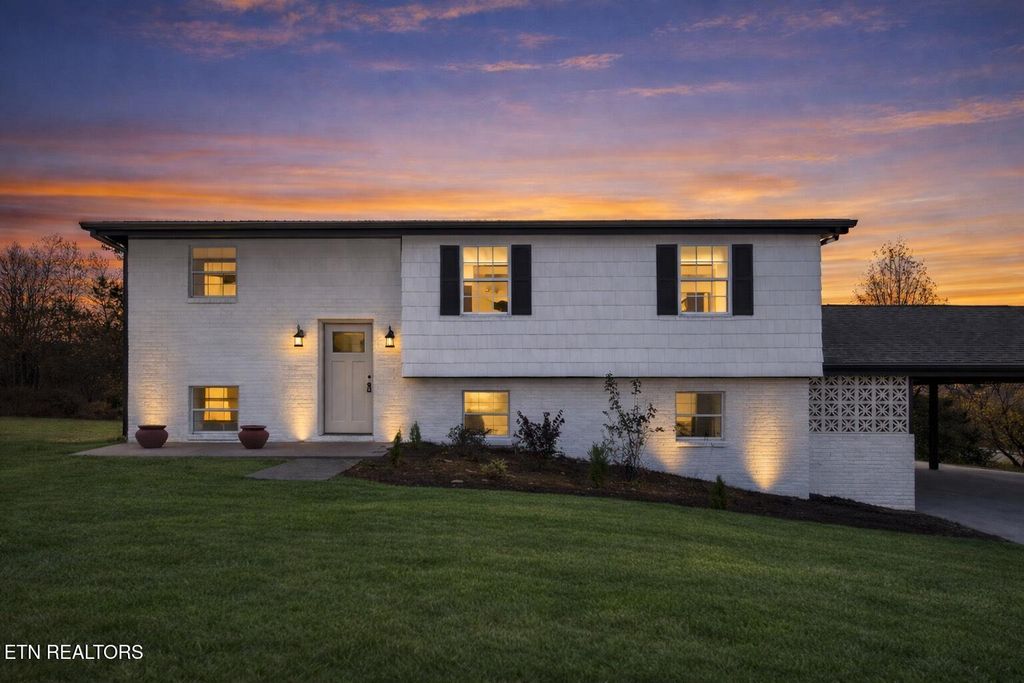 Photo of 446 Timber Dr Drive, Dayton, TN 37321 (MLS # 1321369)