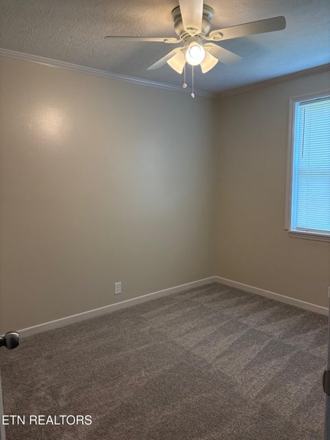 Tiny photo for 214 Meade St, Maryville, TN 37804 (MLS # 1349620)
