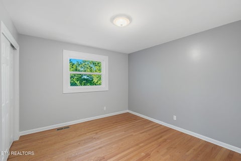 Tiny photo for 103 Morgan Rd, Oak Ridge, TN 37830 (MLS # 1358426)