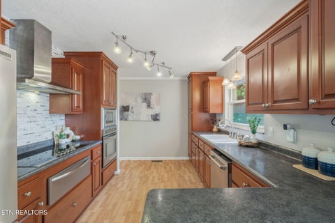 Tiny photo for 103 Morgan Rd, Oak Ridge, TN 37830 (MLS # 1358426)