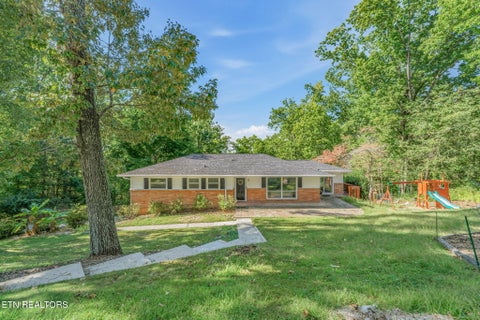 Tiny photo for 103 Morgan Rd, Oak Ridge, TN 37830 (MLS # 1358426)