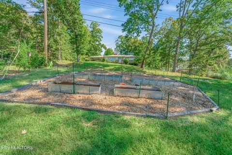 Tiny photo for 103 Morgan Rd, Oak Ridge, TN 37830 (MLS # 1358426)