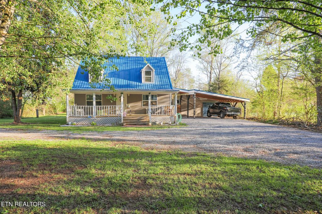 Photo of 787 Hawkins Rd, Sweetwater, TN 37874 (MLS # 1296599)