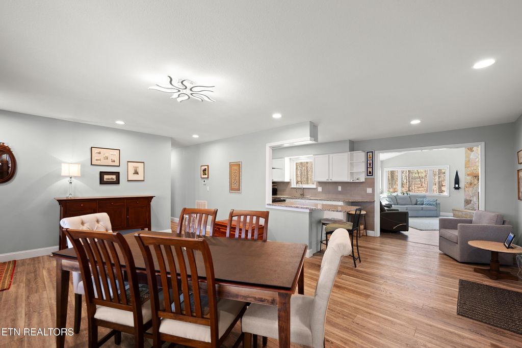 Photo of 251 Lakewood Drive, Fairfield Glade, TN 38558 (MLS # 1339694)