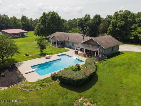 933 Airport Rd Livingston TN 38570