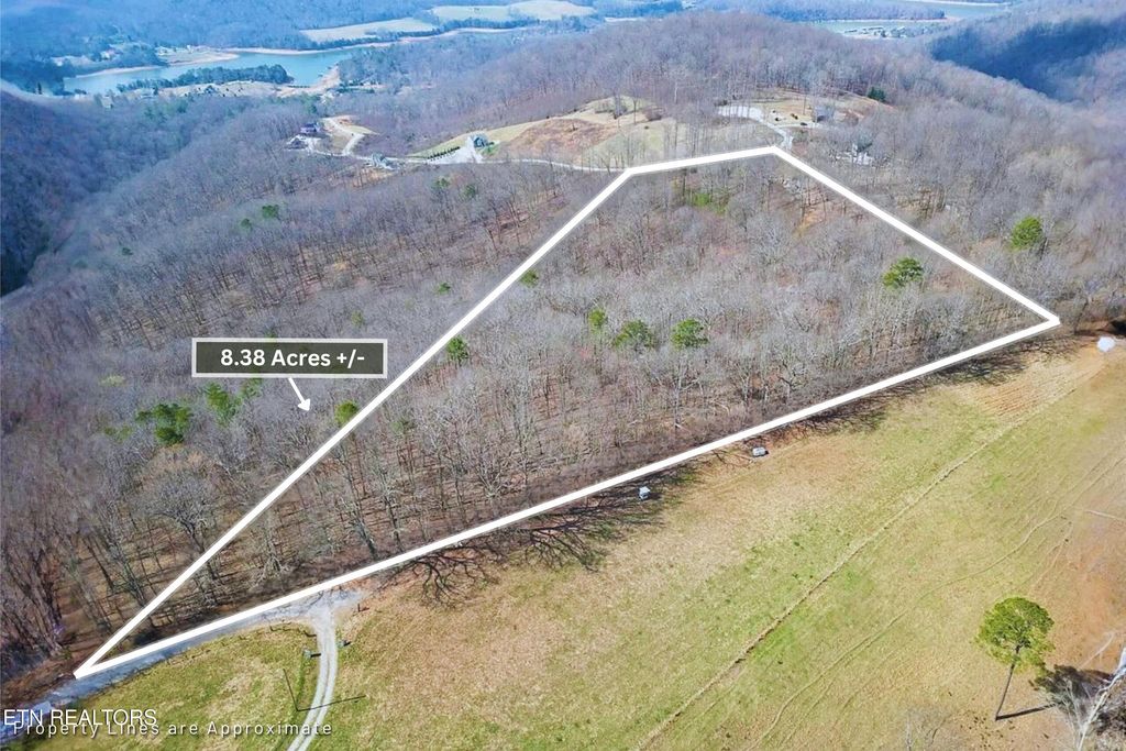 Photo of 1 Mountain Way, Sharps Chapel, TN 37866 (MLS # 1331951)