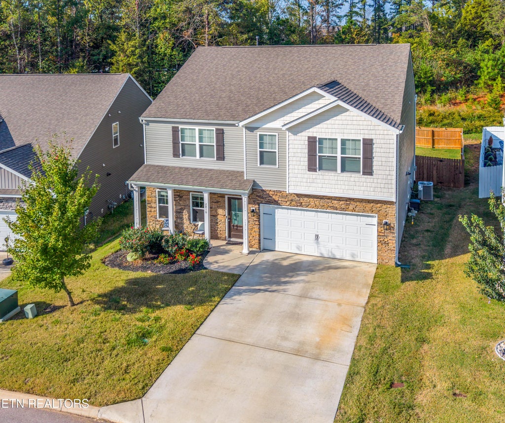 Photo of 2810 Red Barn Rd, Knoxville, TN 37931 (MLS # 1360213)